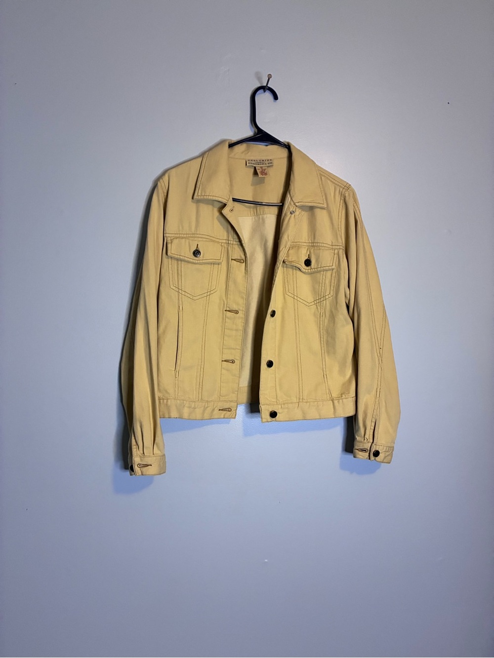 Classic Lightweight Cotton Shirt Jacket in Pale Yellow